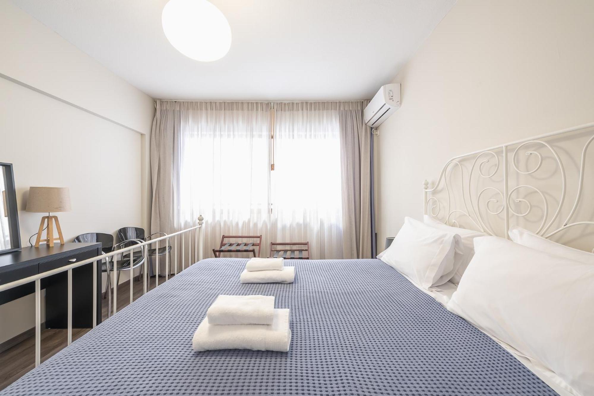 אתונה Apartment Steps From Historic Center Plaka מראה חיצוני תמונה