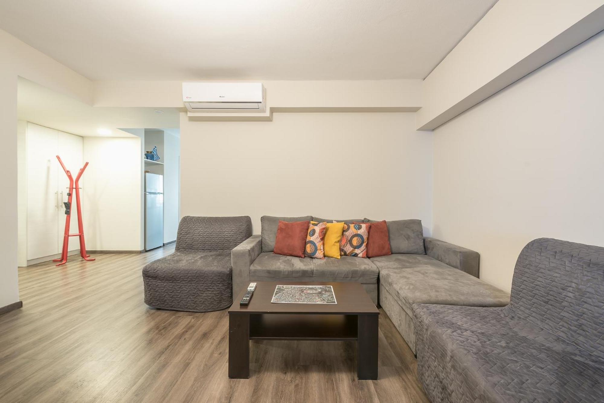אתונה Apartment Steps From Historic Center Plaka מראה חיצוני תמונה